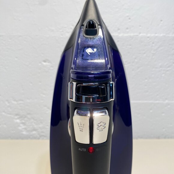 Rowenta DW 2160 Access Steam Iron - Picture 2 of 9